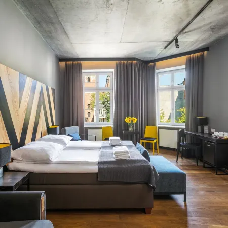 Dada Premium Aparthotel Отели рядом с достопримечательностью «Вавельский замок»