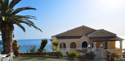 Holiday Apartments Maria with Pool and Panorama View - Agios Gordios Beach 1