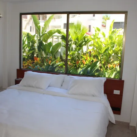 Vaia Hoteles