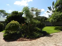 2 Bed Apartment with Ensuite Kitchenette- 2071