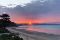Dolphins Apartment - Spectacular Sea Views - Beach