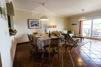 Kiko s House by Acasadascasas - parkir