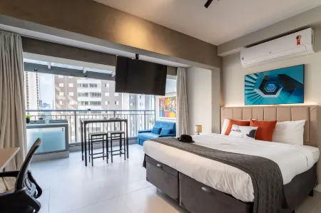 Charlie Vitrali Moema Отели рядом с достопримечательностью «Ciccillo Matarazzo Pavilion»