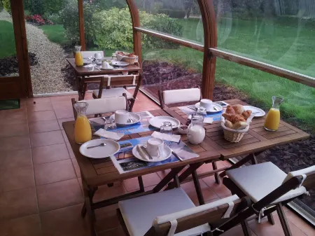 Chambre d'Hôtes l'Airial Отели в г. Лю