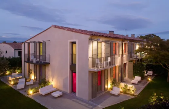 蒙特馬恩希酒店