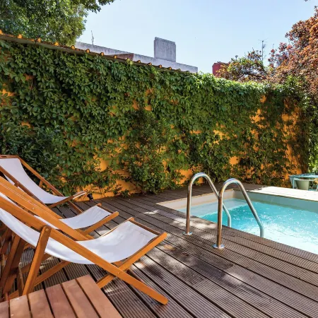 Metropolitan Living Lisbon - Janelas Verdes Отели рядом с достопримечательностью «Художественный центр Lx Factory»
