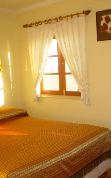 Beachfront Luxury Bungalow (Air Conditioned with Hot Water)