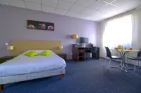 KOSY Appart'hôtels Mâcon - Cours Moreau Hôtels à : Replonges