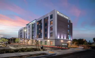 Hyatt Place Newark/Silicon Valley فنادق في فريمونت