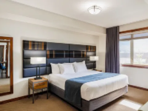 Stoneridge Mountain Resort Hotels in Canmore