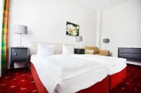 باركهوتل هلمشتد Hotels near Parkplatz Friedwald Elm