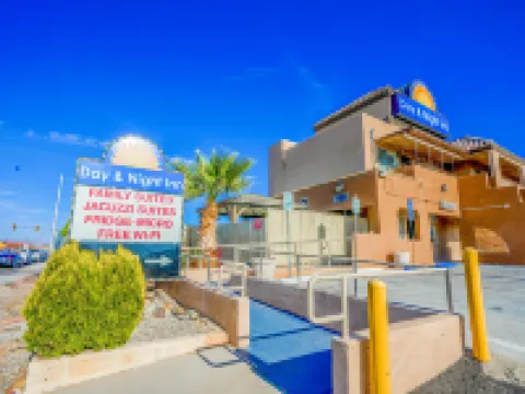 Day & Night Inn Hotels in Hesperia
