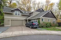 Granny Flat in leafy SW Portland