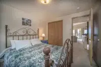 Breathtaking Views and Spacious Deck - Stunning Coastal Retreat Hotels in Oceanside