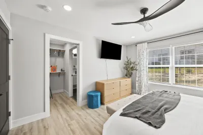 Cozy Backyard with Fire Pit and Modern Amenities - Charming Hideaway Hotels near Union Baptist Church