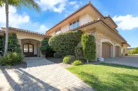 5BR Family Oasis w/ Views, Pool, Trampoline & BBQ Hotel a Carmel Valley