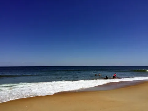 Private Saltwater Pool and Wrap-Around Decks - Inviting Family Retreat