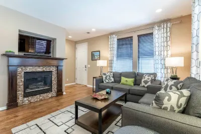 Spacious Family Friendly Townhome in Central Park Hotel a Stapleton