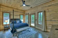 Stunning Long-Range Views and Luxurious Amenities - Exquisite Mountain Retreat Hotels in Epworth