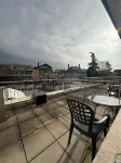 Hotel du Quai Hotels in Villeneuve