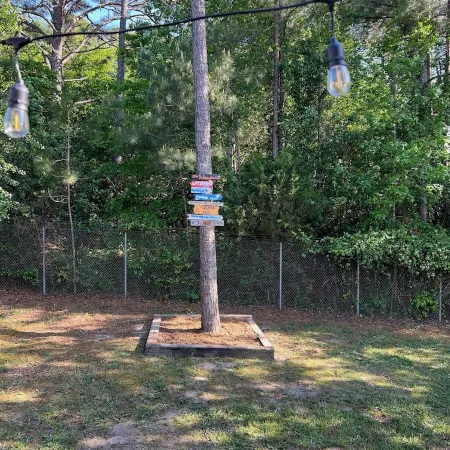The Waypoint, 4BR/7Beds/2.5Bath Travel Themed Vacation Home adjacent to FT Bragg