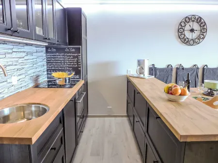 Ambassadeur 3 Отели в г. Эгль