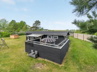 "Ludvika" - 350m from the Sea