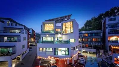 Geojae Sunstay Poolvilla Hotels in 