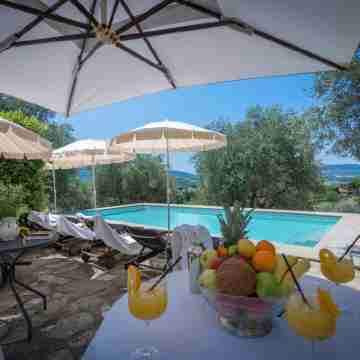 Villa Licia, Val d'Orcia, Private Pool, Jacuzzi, Wifi Fitness & Recreational Facilities