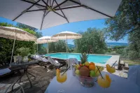 Villa Licia, Val d'Orcia, Private Pool, Jacuzzi, Wifi Hotels near Caffe Venezia