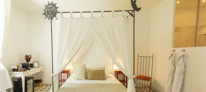 Mas de Capelou Hotels in Vaucluse
