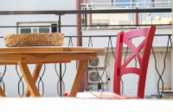 離家幾步之遙B&B