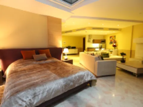 Delora Hotel and Suites Hotels in Jdita