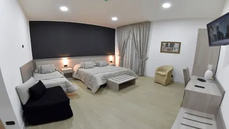 Bed and Breakfast Garibaldi54 Отели в г. Macerata Campania