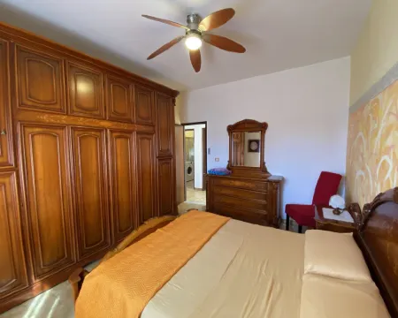 Apartment - Sleeps 5, Free Parking & Pet Friendl Hotels in Realmonte