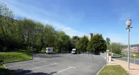 Bilbao Hostel - parking