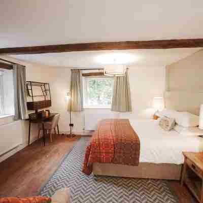 Royal Oak Hotel Rooms