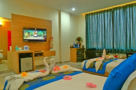 Rubystone Shiv Vilas Palace Отели рядом с достопримечательностью «SURAJPOL GATE»