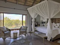 Rhulani Safari Lodge Hotels in Zeerust