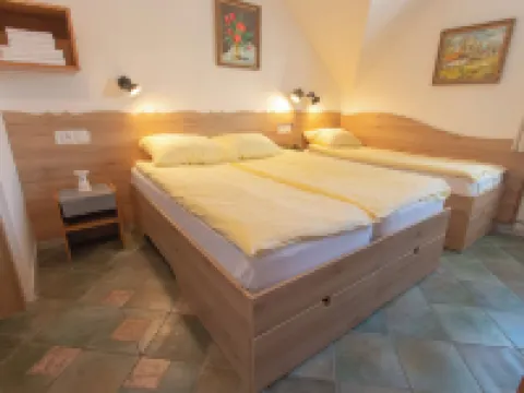 Mama's House Hotels in Kranj
