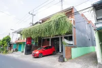 RedDoorz Syariah @ Selomangleng Kediri Hotels in Mojoroto