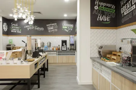 Hampton by Hilton Manchester Northern Quarter Отели рядом с достопримечательностью «Манчестерский университет»