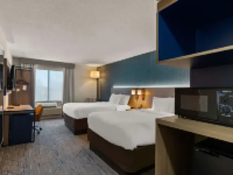Comfort Inn & Suites Ashland - Richmond North Hotels in Ashland