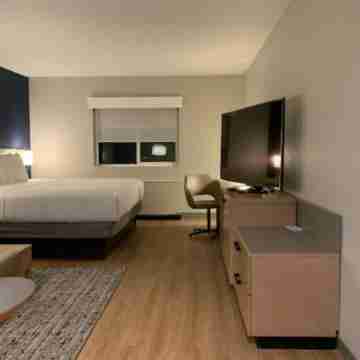 Hyatt Place Fairbanks Rooms