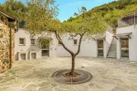 Glamping Degli Ulivi Hotels in Moneglia