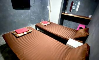 Ploynam Homestay - Housity