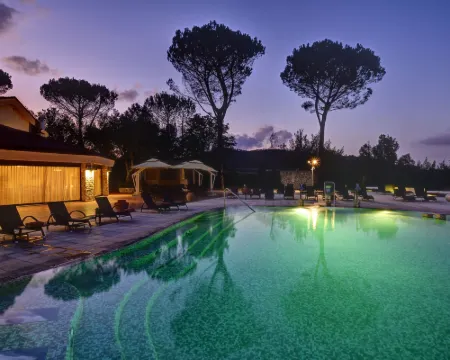 Mercure Petriolo Siena Terme Spa Hotel シエナのホテル