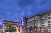 Holiday Inn Express & Suites Picayune-Stennis Space Cntr. Hotel a Picayune