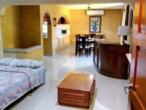 Hotel la Casona Real Hotels in Cozumel