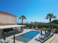 Remezzo Studios & Apartments Hotels in Amoudi